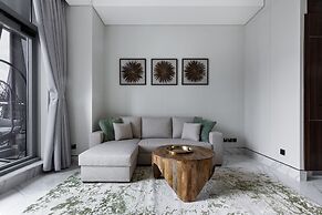 Simply Comfort in J One