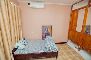 Stunning 2-bed Apartment in Moshi Town