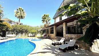 Villa Zuhal Dalyan 5 Bedrooms
