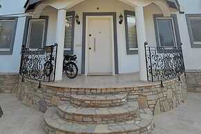 Villa Zuhal Dalyan 5 Bedrooms
