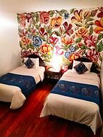 Golden House Hotel