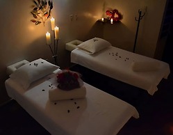 Golden House Hotel