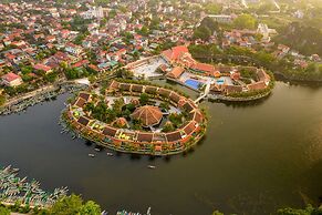 Emeralda Resort Tam Coc