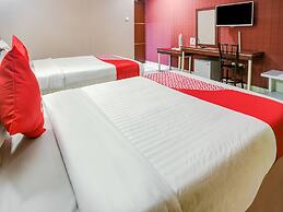 OYO 3936 Hotel Trisula Makassar
