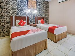 OYO 3936 Hotel Trisula Makassar