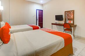 OYO 3936 Hotel Trisula Makassar
