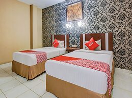 OYO 3936 Hotel Trisula Makassar