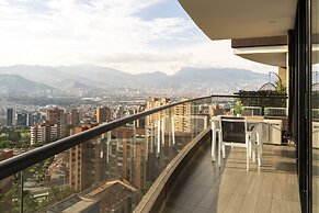 Apartamentos Class Suites by HOUSY HOST