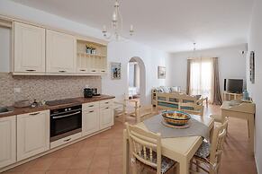 9 Muses Naxos beach hotel