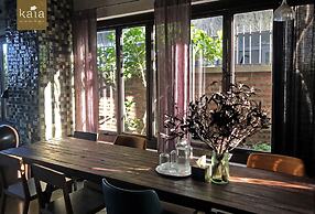 Kaia Gallery Hotel