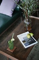 Kaia Gallery Hotel