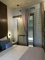 Kaia Gallery Hotel