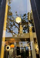 Kaia Gallery Hotel
