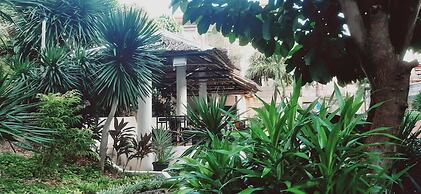Avana Hills Boracay Prime