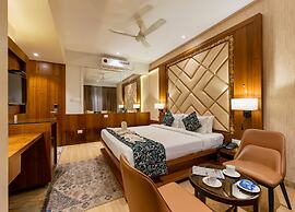Hotel Town Palace