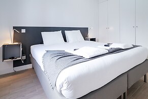 Oura Villa V2 - Flores