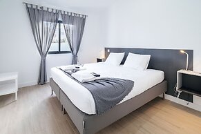 Oura Villa V2 - Flores
