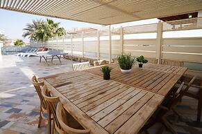YalaRent Villa Enorma with Private Pool
