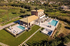 Reveli Suites