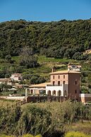 Reveli Suites