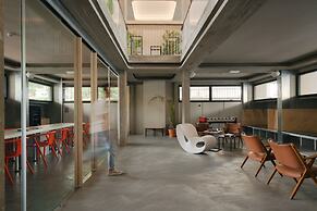 'Re-Dama Hostel