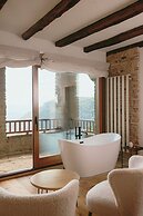 Hotel Santa Llucia Rupit