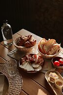 Hotel Santa Llucia Rupit