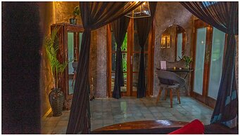 Firefly Eco Lodge