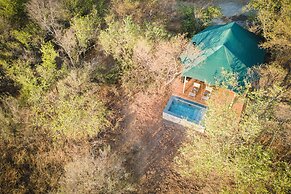 Sasi Bush Lodge