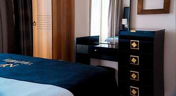 Home Free Hotel