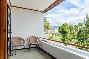TwoSpaces Living at Panorama Villas Batu