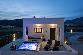 Almira Luxury Suites