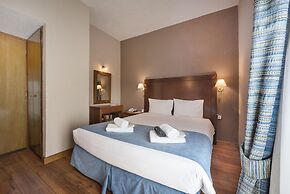 Arahova Inn Hotel