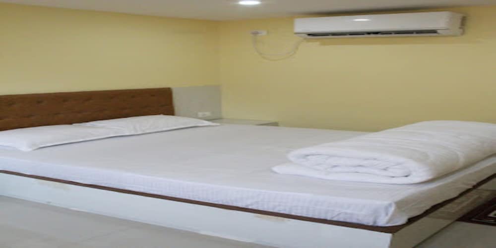 MeroStay 021 Hotel Ganga Sagar