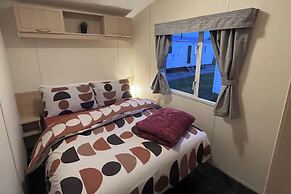 3 Bed Caravan, 8 Berth, Pet Friendly, Parking