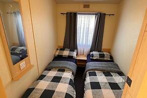 3 Bed Caravan, 8 Berth, Pet Friendly, Parking