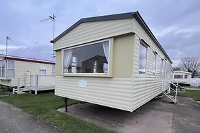 3 Bed Caravan, 8 Berth, Pet Friendly, Parking