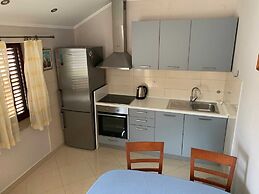 Apartments Nives