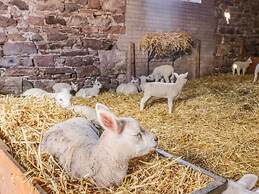 How Hill Farm Cottage