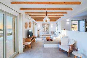 Villa Flo by Anamnesia Collection