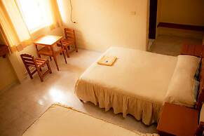 HOTEL ISLA ESMERALDA