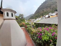 Hostal Casa Buho