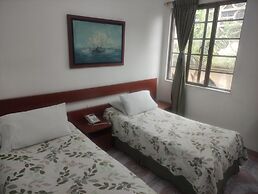PETITTE HOTEL BELLA MONTAÑA