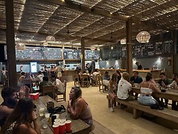 Straw Hat Surf Hostel