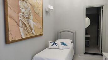 Lipari Suite