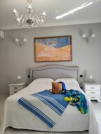 Lipari Suite