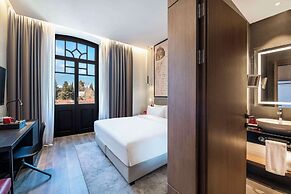 Radisson Red Tbilisi