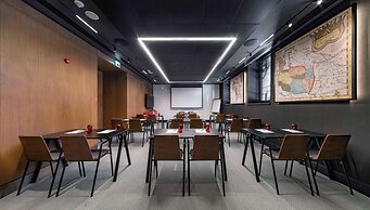 Radisson Red Tbilisi