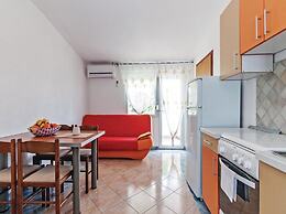 Apartments Hak