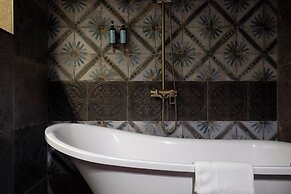 Galavani By Vintage Hotel Collections
